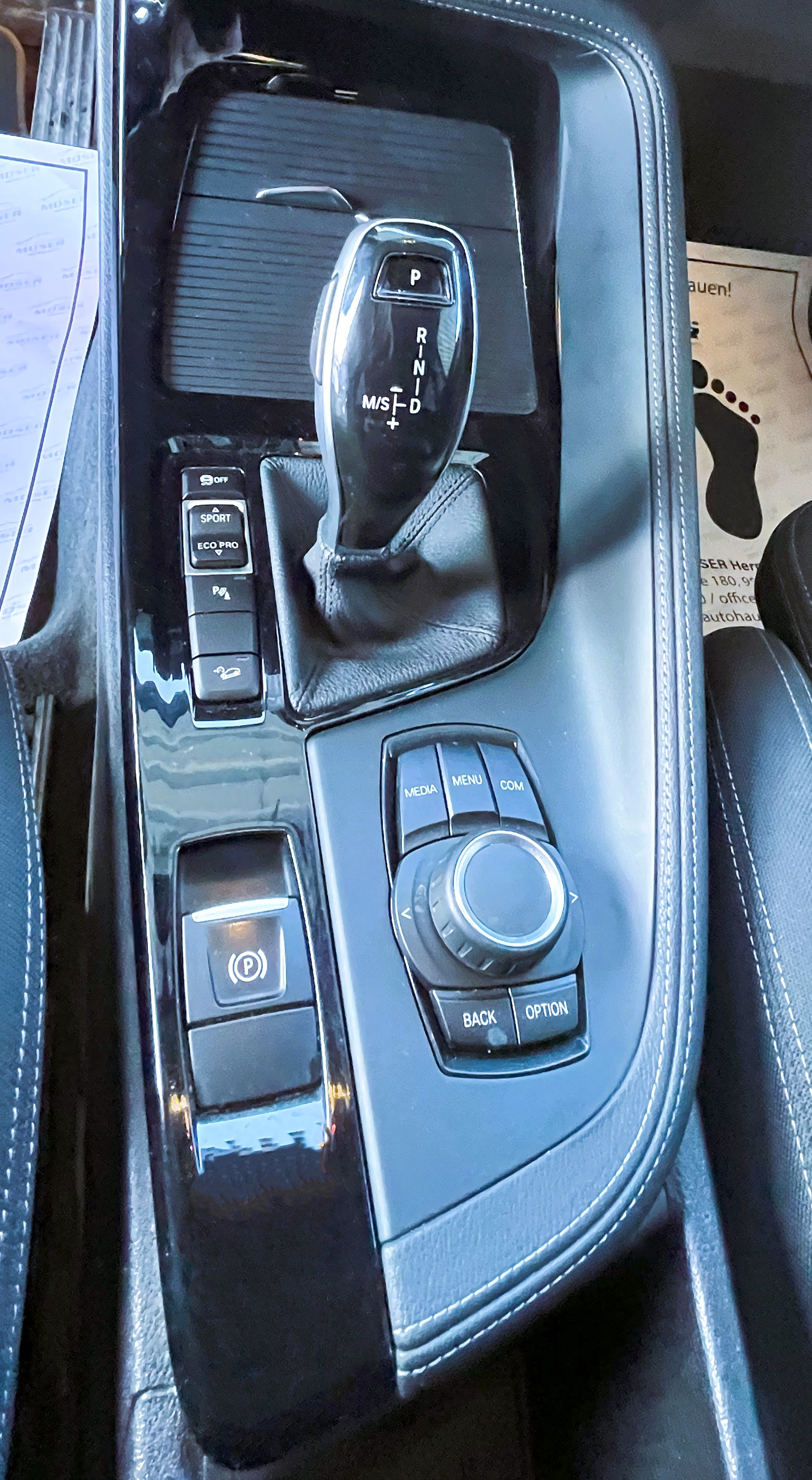 
									BMW X2 xDrive Advantage Aut.M/Rückfahr-Kamera/Navi/LED/AHK voll								